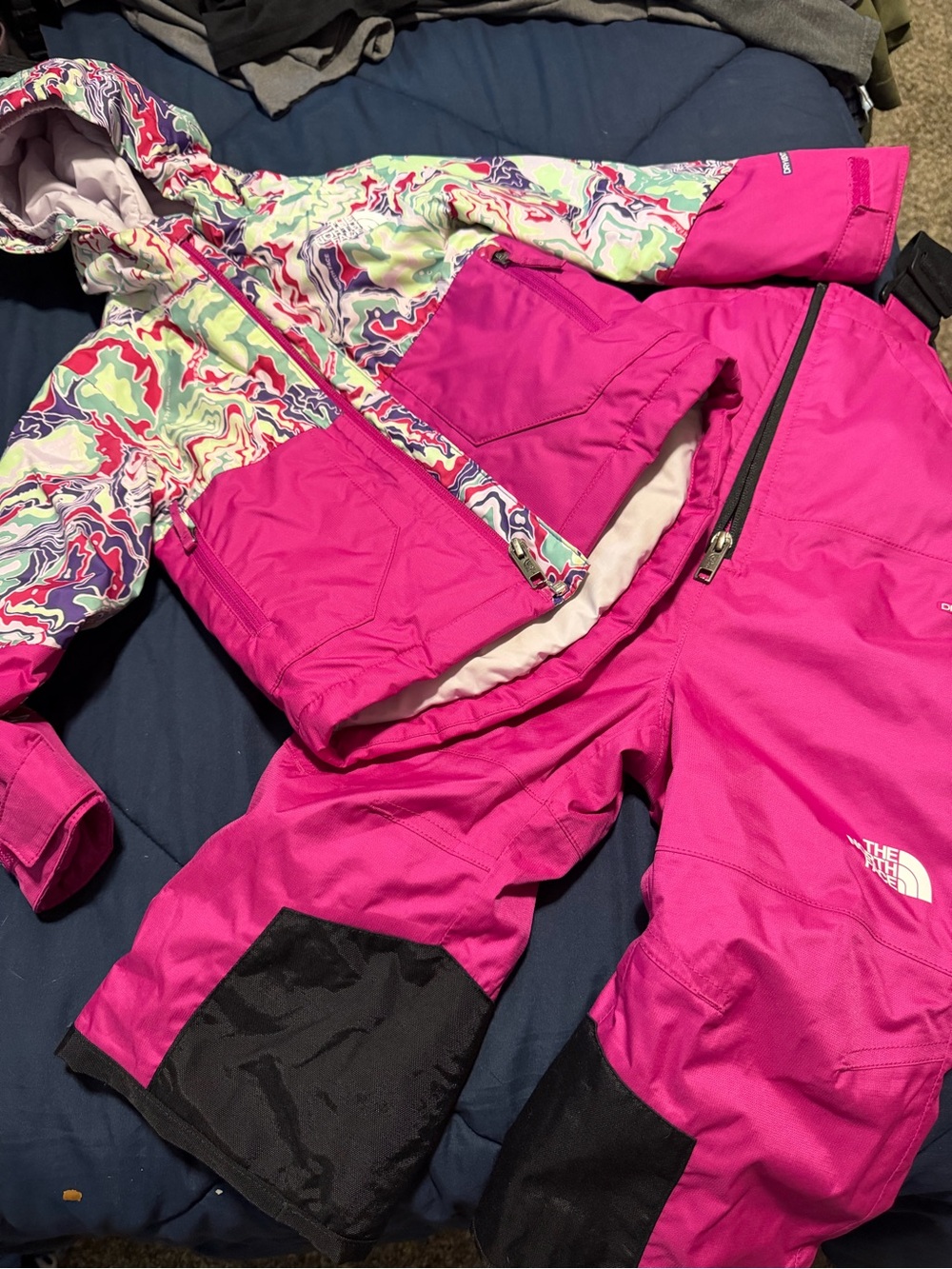 The North Face Kids Hot Pink Marble-Print Ski Jacket and Bibs